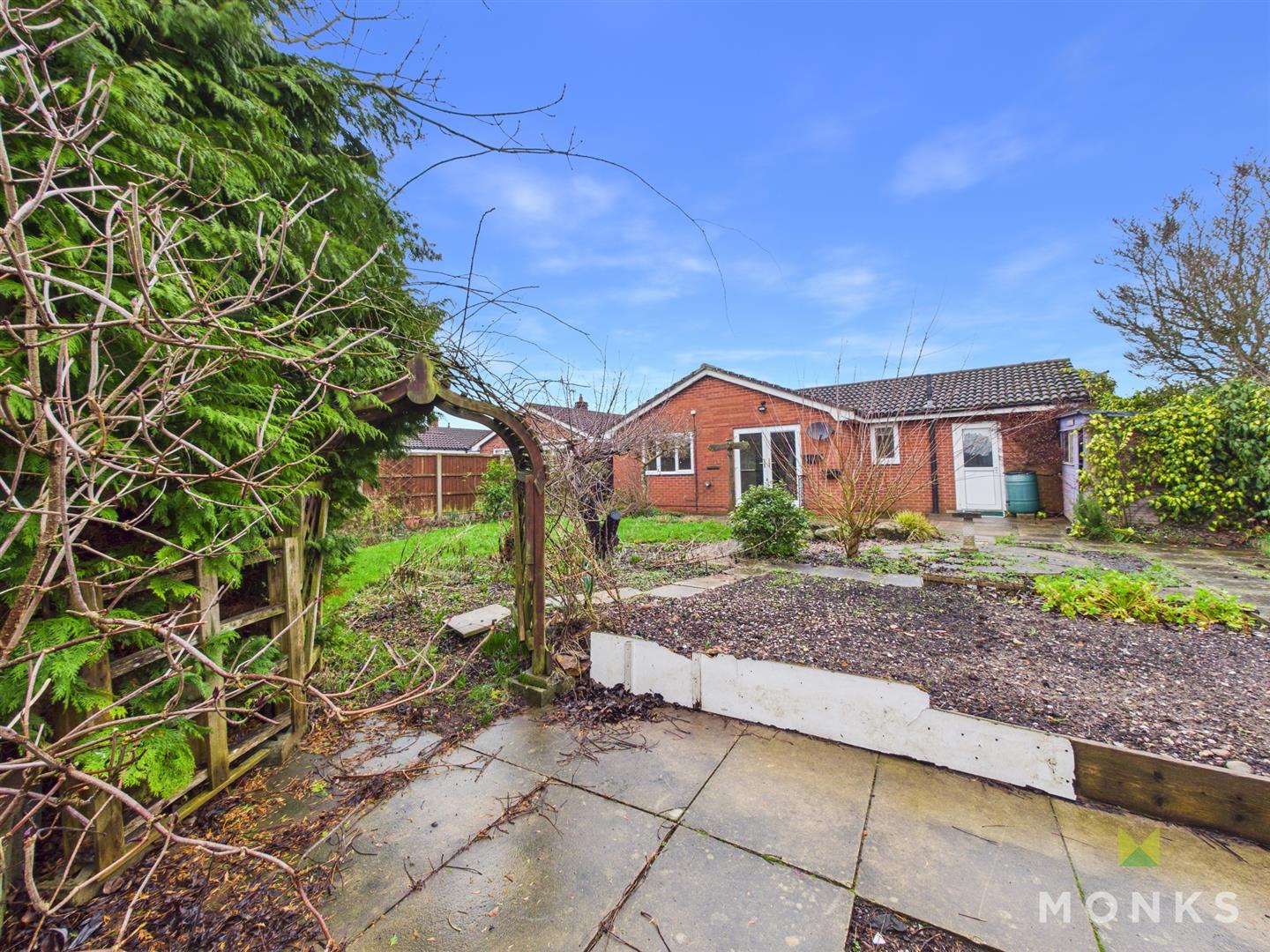 23 Trentham Road, Shrewsbury, SY4 5HN For Sale